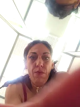 YourFavDancer33 live XXX chat