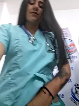 CAROLINE__07's Live XXX Chat