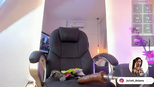 Chat XXX ao vivo de Juliett_Adams_