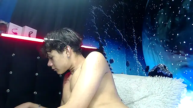 SemerHott Live XXX Chat