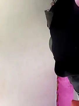 Show modela James_large_cock na web-kameri