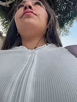 LIZ-06_n Live XXX chat