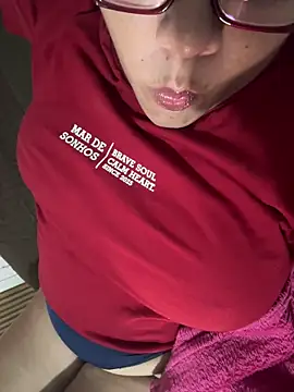 Teachersexy4: онлайн-секс-чат