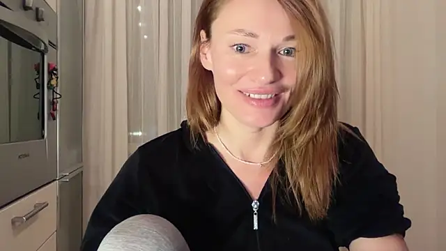 Chatroom XXX en direct de MistyBarnes