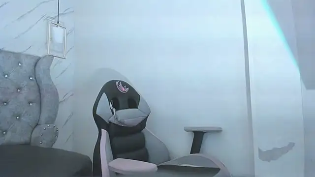 Fieramadame's Live XXX Chat