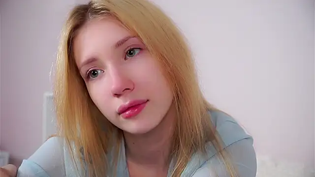 Chat XXX en directo de SunnivaCovil