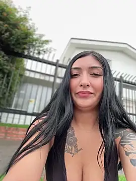 Kathy2026 লাইভ XXX চ্যাট