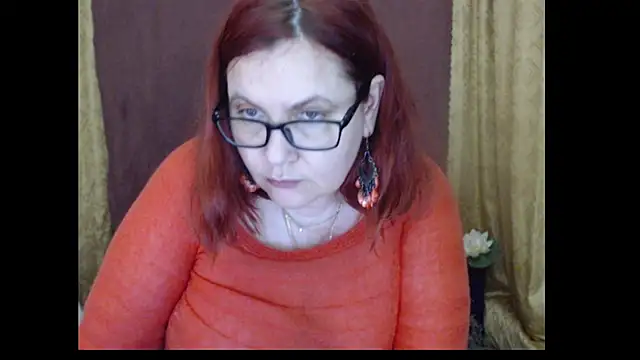 PlayfullMature Live XXX-chat