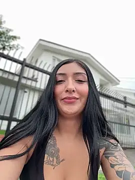 Kathy2026 Adlı Modelin Canlı XXX Sohbeti