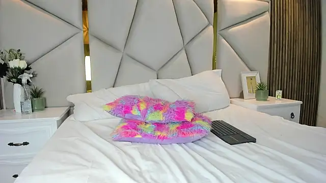 دردشة rebeca_brown_ الجنسية المباشرة