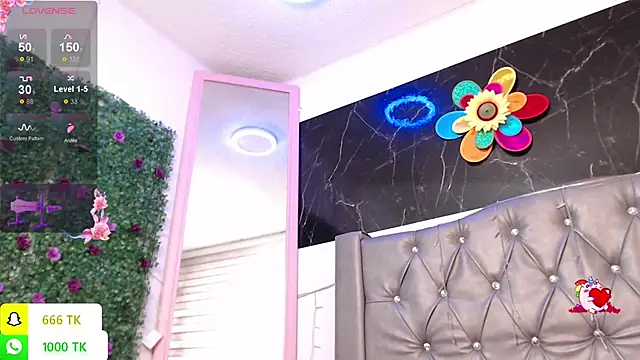 LAILAGUMMY – Live XXX-chat