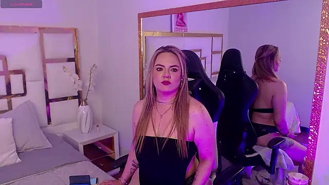 Chatroom XXX en direct de AvaMiia