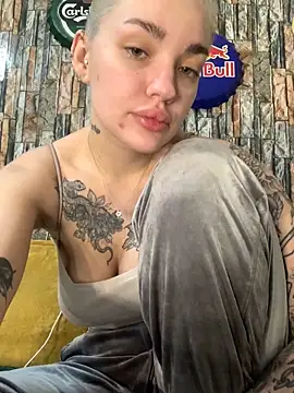 Sextazy 现场XXX聊天