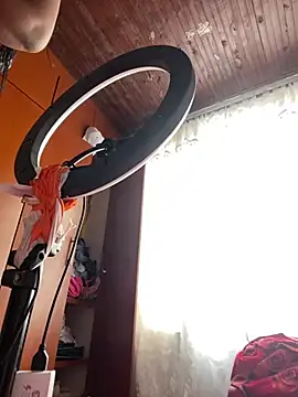 MonicaSex_: онлайн-секс-чат