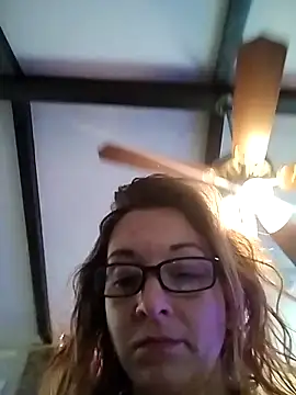 bella8769 – Naživo XXX chat