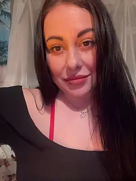 DaisyStreet Obrolan Langsung XXX