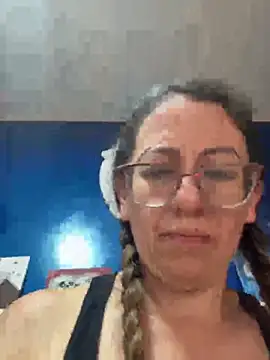 Chat +18 de miss_hanna07 ao vivo