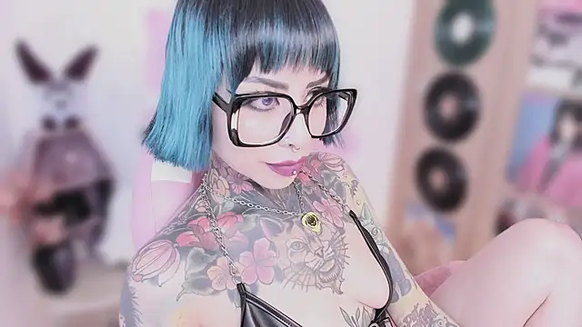 NikkiRamone: απευθείας συνομιλία ΧΧΧ