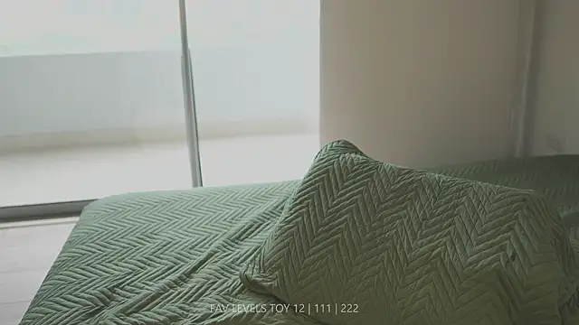 Онлайн чат XXX dearnina_