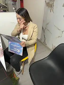 Antonella_Julieta's Live XXX Chat