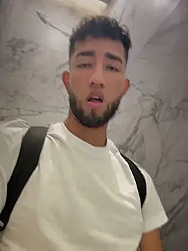 liam_bronw's Webcam Show