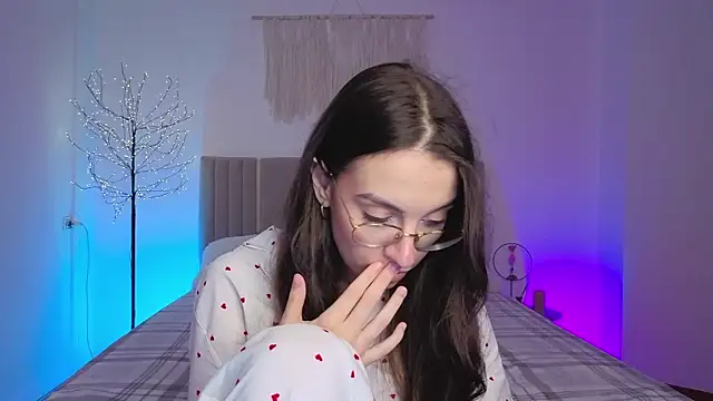 Real_cutie1's Live XXX Chat