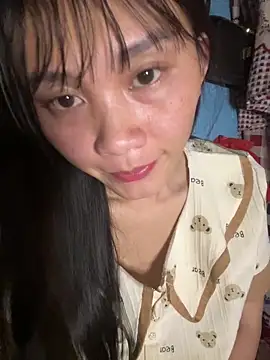 Lucky-baby077 Pertunjukan Webcam