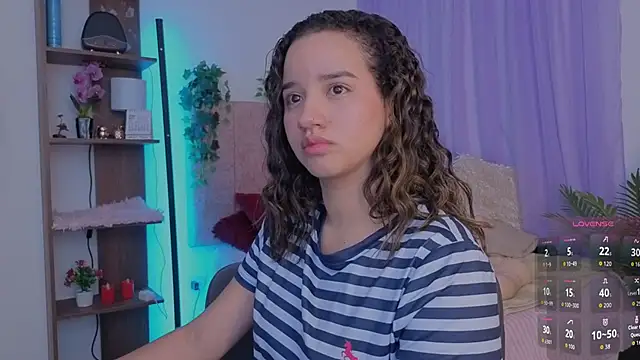 emilyrouxe 라이브 XXX 채팅