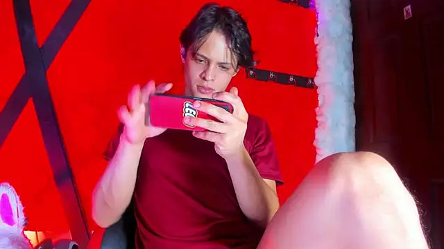 LilOwen_'s Live XXX Chat