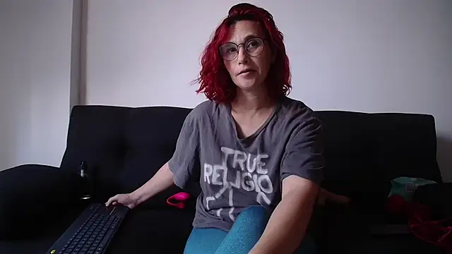 lenavargas79n Live XXX chat