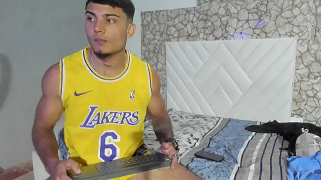 Aaron_butlern Webbikameraesitys