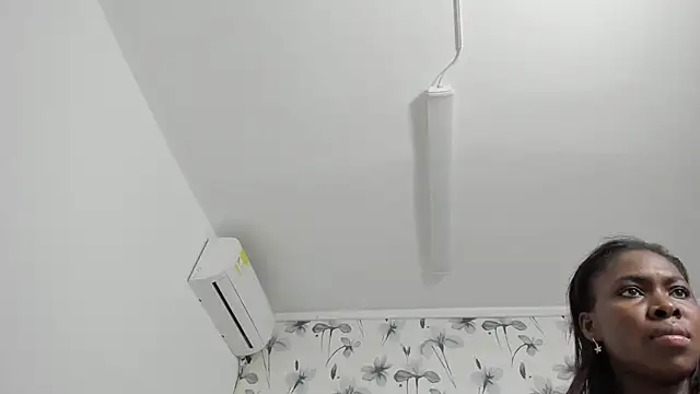 EBANOLILY_のライブXXXチャット