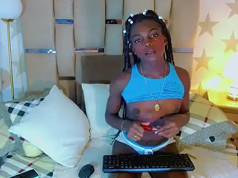 Show webcam de shaira_dollsexy