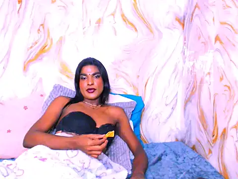 Show Webcam de spicybarbie