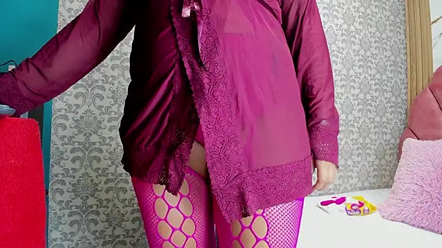 valeria_rivera1 Adlı Modelin Canlı XXX Sohbeti