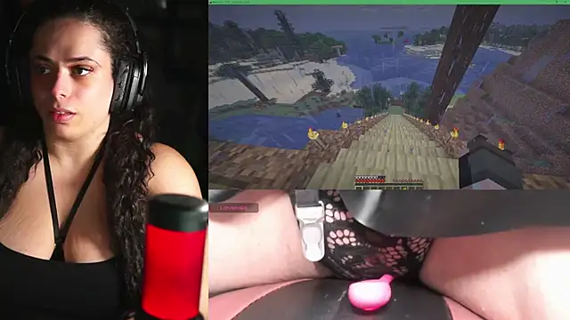 sharonurbex Adlı Modelin Canlı XXX Sohbeti