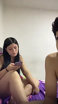 Chatroom XXX en direct de Deymon0777