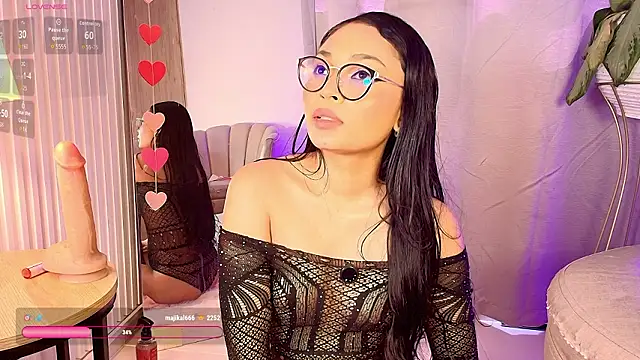 Mia_mystic_ Adlı Modelin Canlı XXX Sohbeti