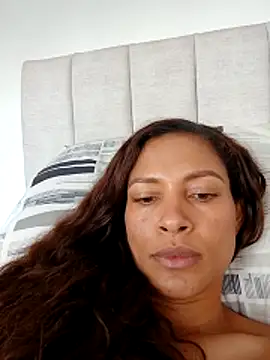 Chatroom XXX en direct de ScarletthSmith