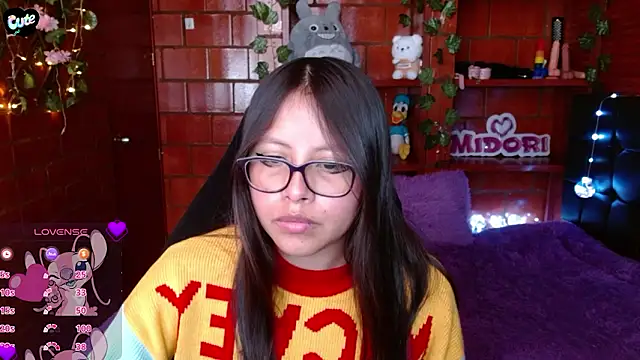 MidoriQuiinn – Naživo XXX chat