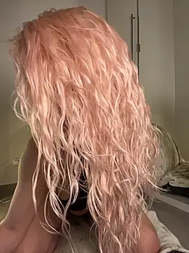 دردشة Ella_Charm الجنسية المباشرة