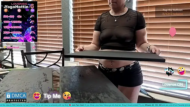 YogaHottie76: απευθείας  συνομιλία ΧΧΧ