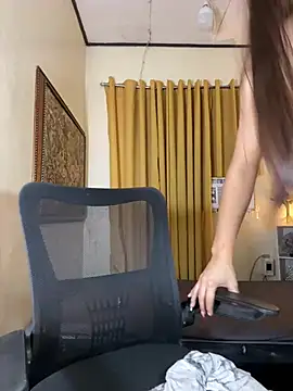 Chat +18 de sassymimi69 ao vivo