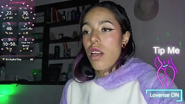 stephania_t Chat XXX in diretta