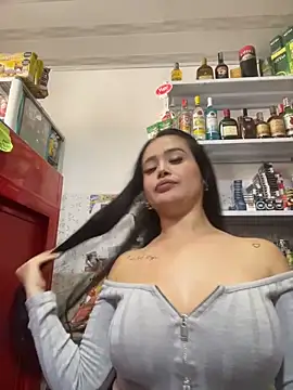 Sara_fun Chat XXX live