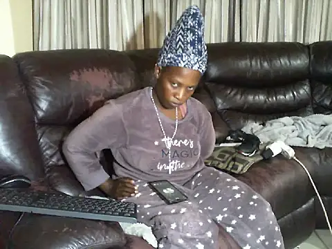 Sky-Diamond élő XXX-chatje