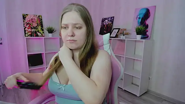 Chatroom XXX en direct de Megan_Violer