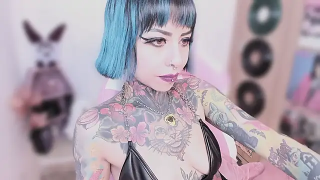 NikkiRamone's Live XXX Chat