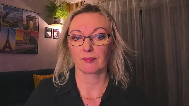 vanessa_chat – Kamerová šou