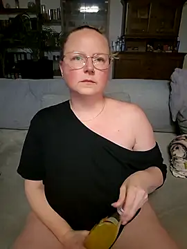 _Becca_und_Nimmersatt_ Chat XXX live